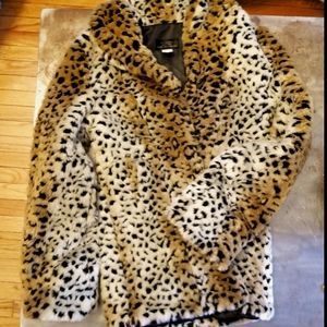 Bold & Fabulous Vintage Leopard Coat S